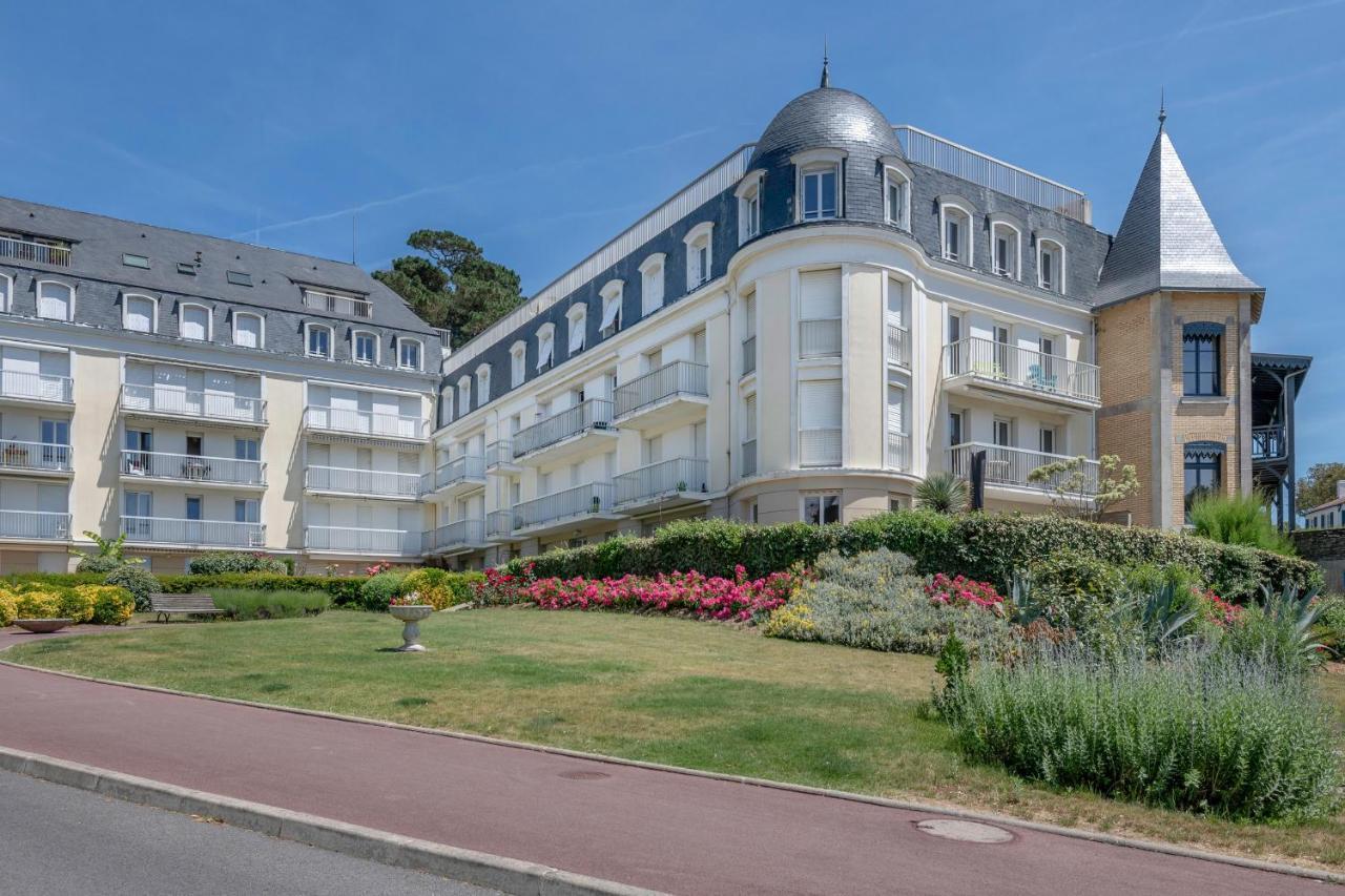 Rez-De-Jardin Pour 3 Personnes Proche De La Plage ポルニック エクステリア 写真
